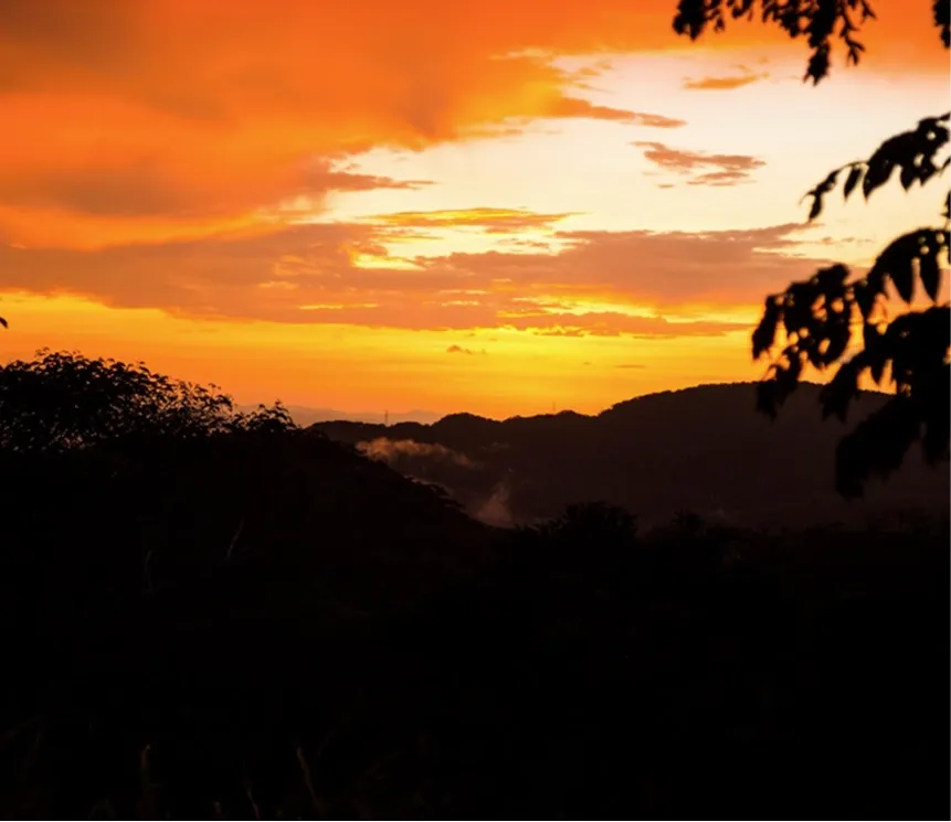 Atardecer en el valle de Sakana - Desde 4,50 €